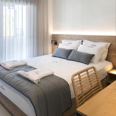 Araliki Suites Polychrono Bagian luar foto