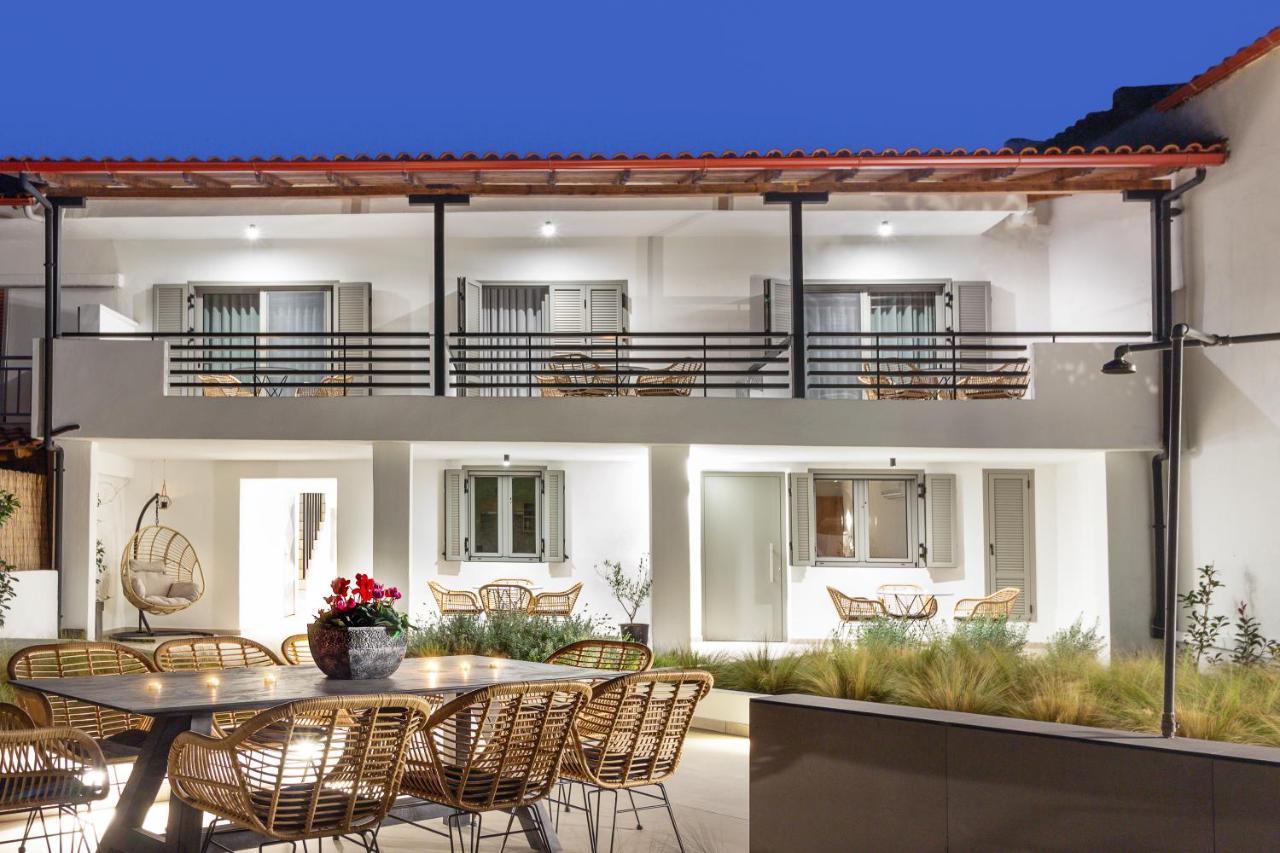 Araliki Suites Polychrono Bagian luar foto