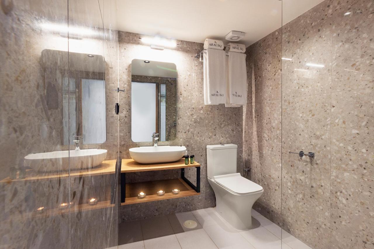 Araliki Suites Polychrono Bagian luar foto