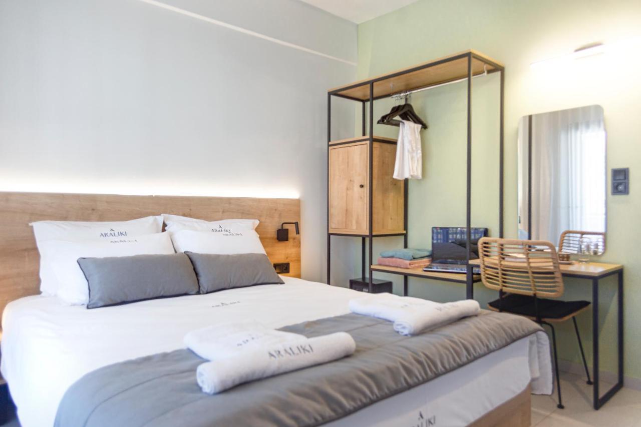 Araliki Suites Polychrono Bagian luar foto