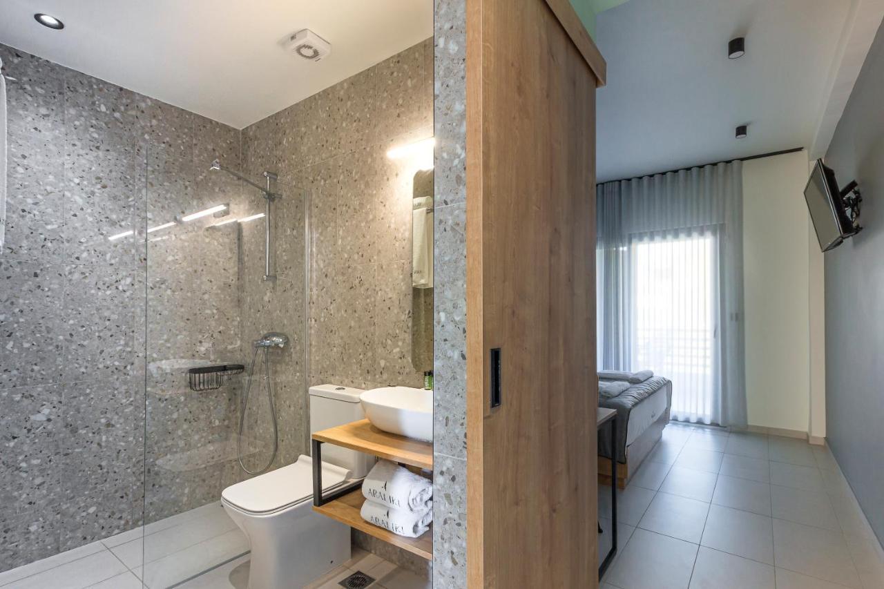 Araliki Suites Polychrono Bagian luar foto